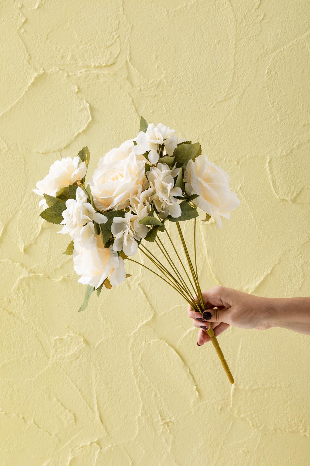 Yapay Ortancalı Gül Demeti Somon 45 Cm 11 Dal