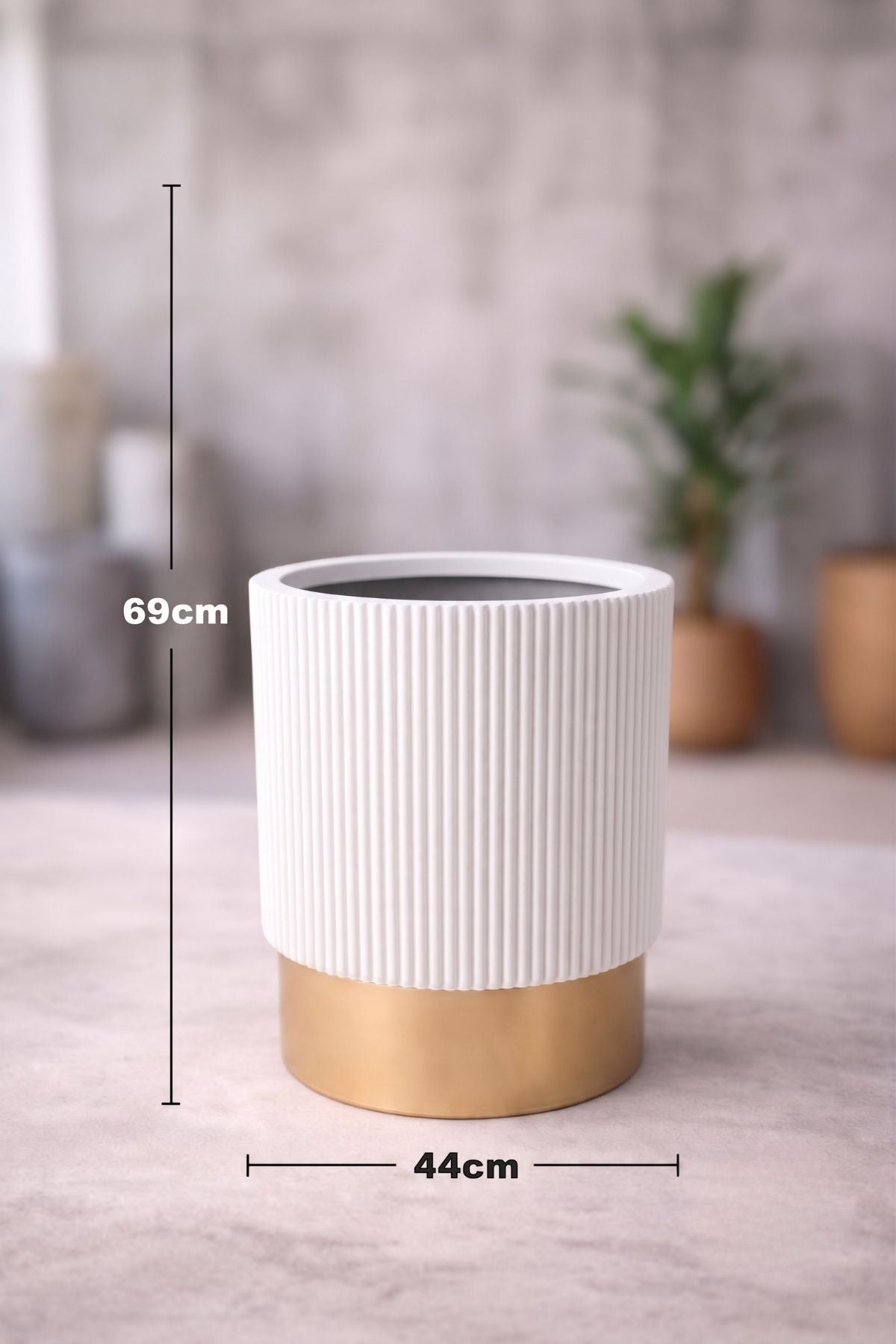 Linea Dekoratif Fiber Saksı 69×44 cm