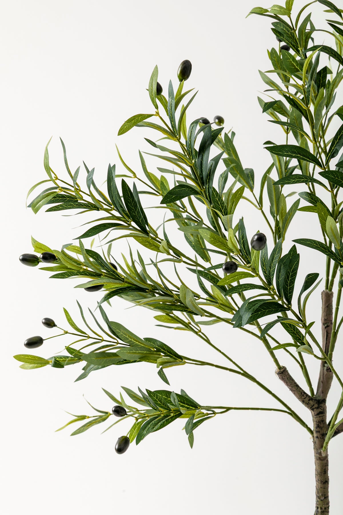 Yapay Zeytin Ağacı 160 Cm Siyah Gümüş Metal Saksı