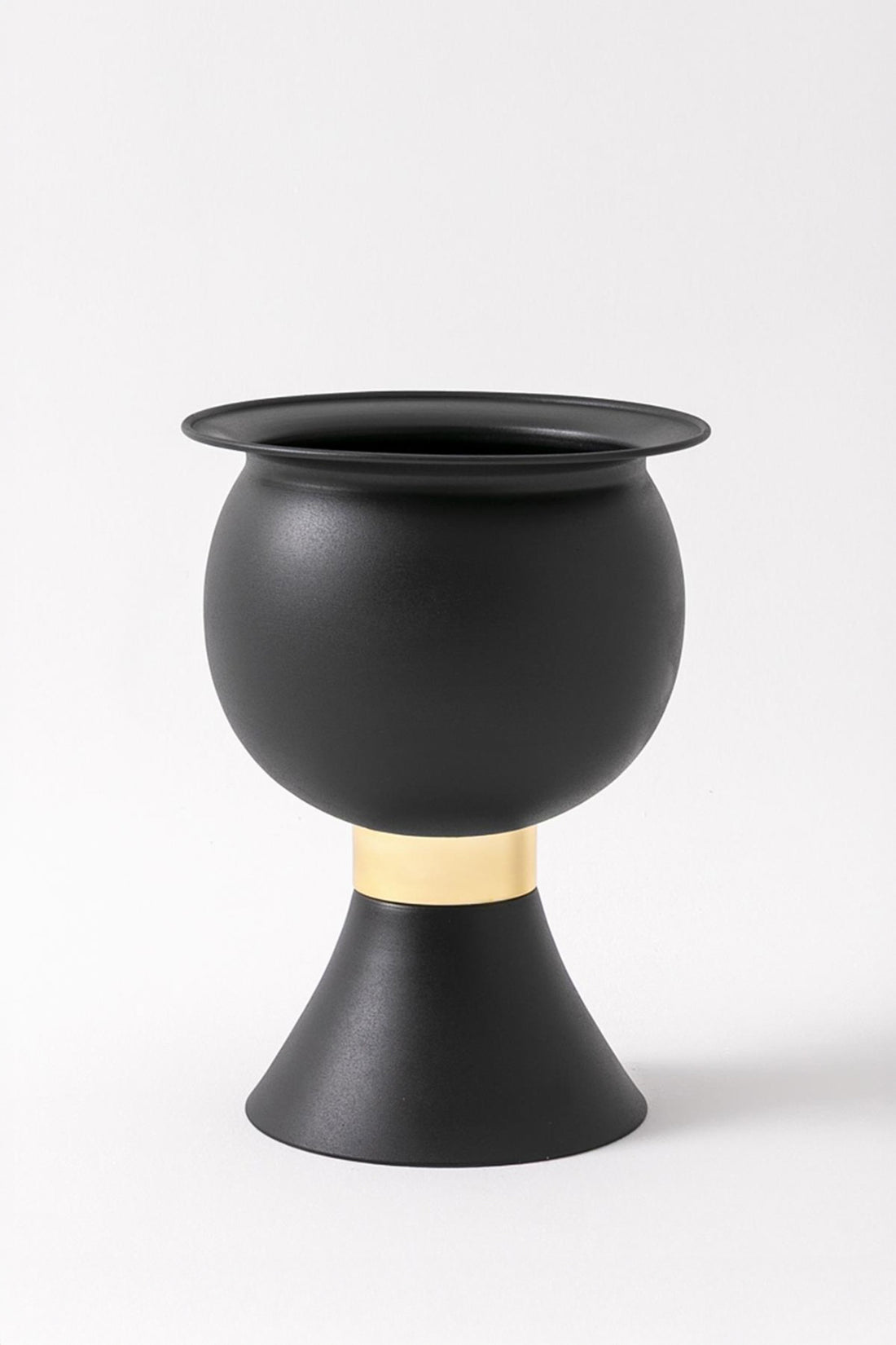 Metal Darbuka Saksı Siyah 30*45