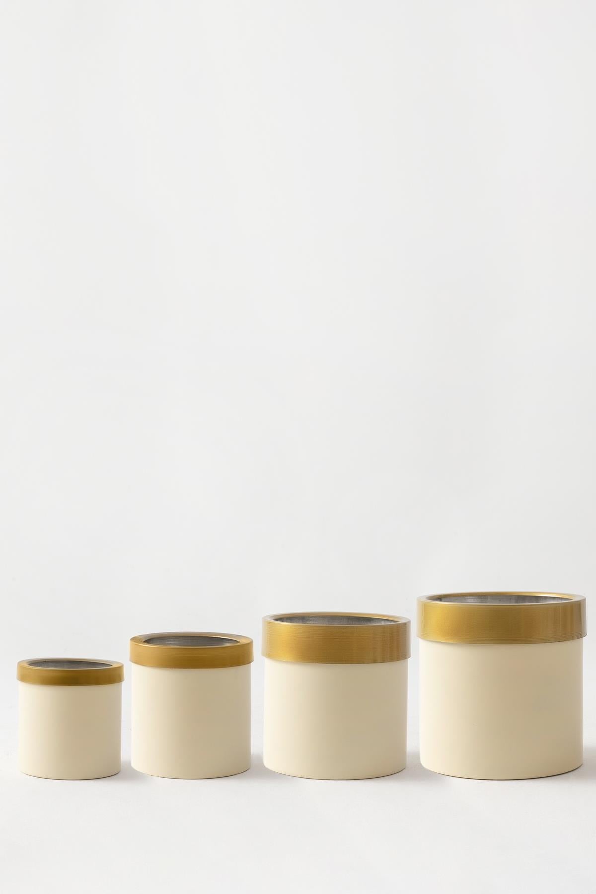 Metal Saksı Krem Gold Bilezikli 4&