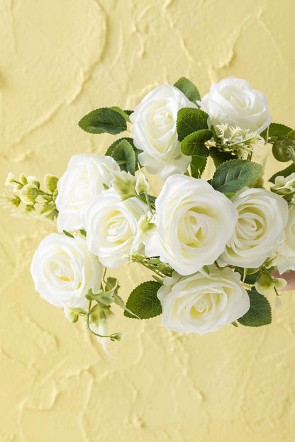 Yapay Aranjmanlı Gül Demeti 9 Dallı Krem