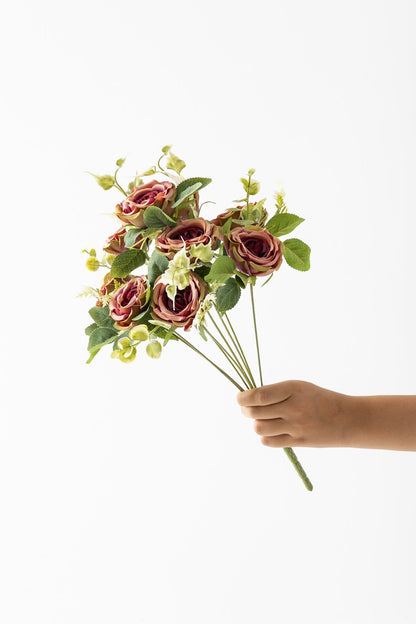 Yapay Aranjmanlı Gül Demeti 9 Dallı Pudra