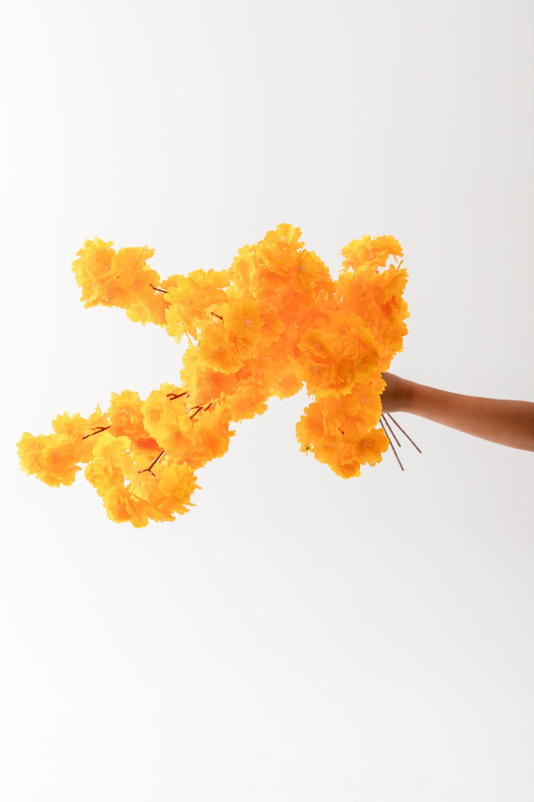 Yapay Bahar Dalı Çiçeği Turuncu 3 Dal 100 Cm