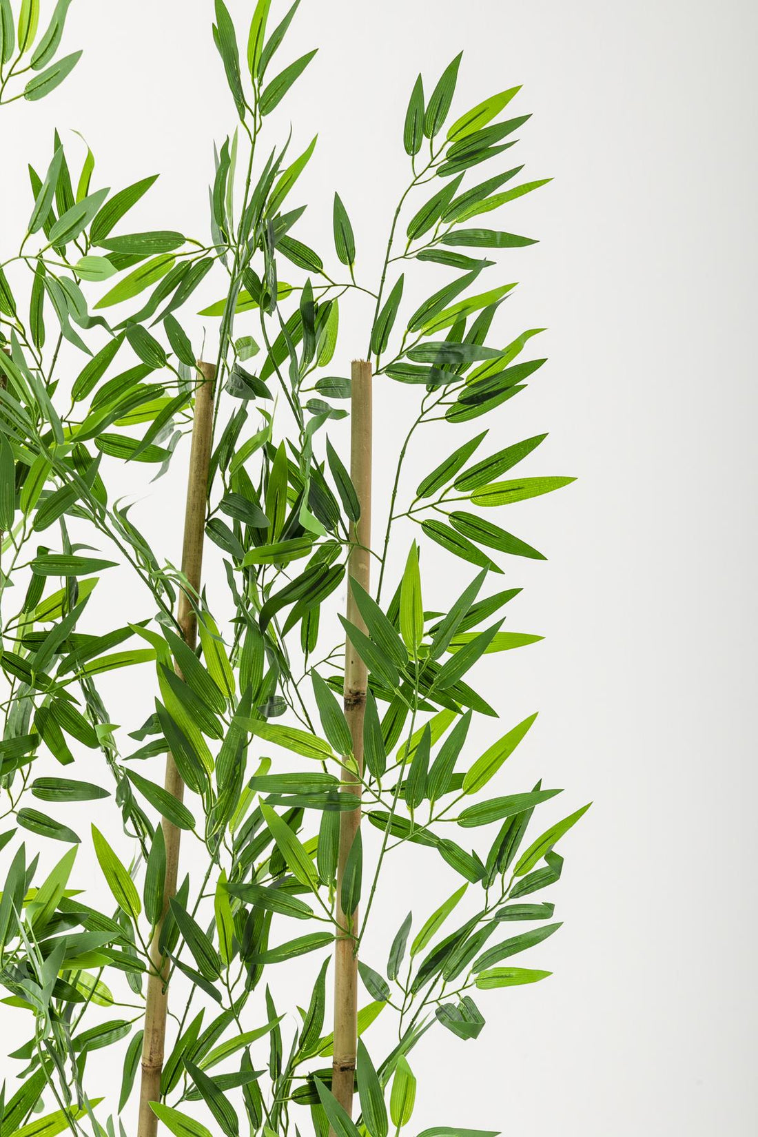 Yapay Bambu Seperatör 175 Cm 4 Çubuklu Antrasit Saksı