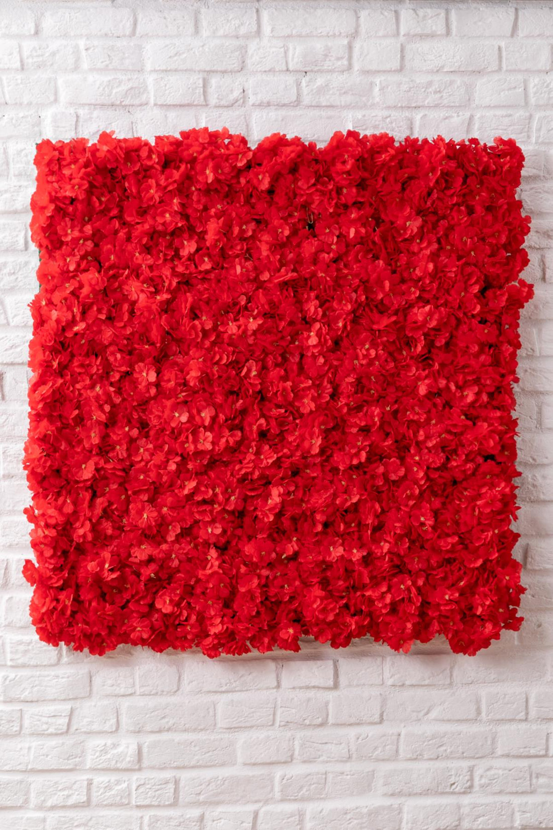 Yapay Çiçek Duvarı 100x100 Kırmızı
