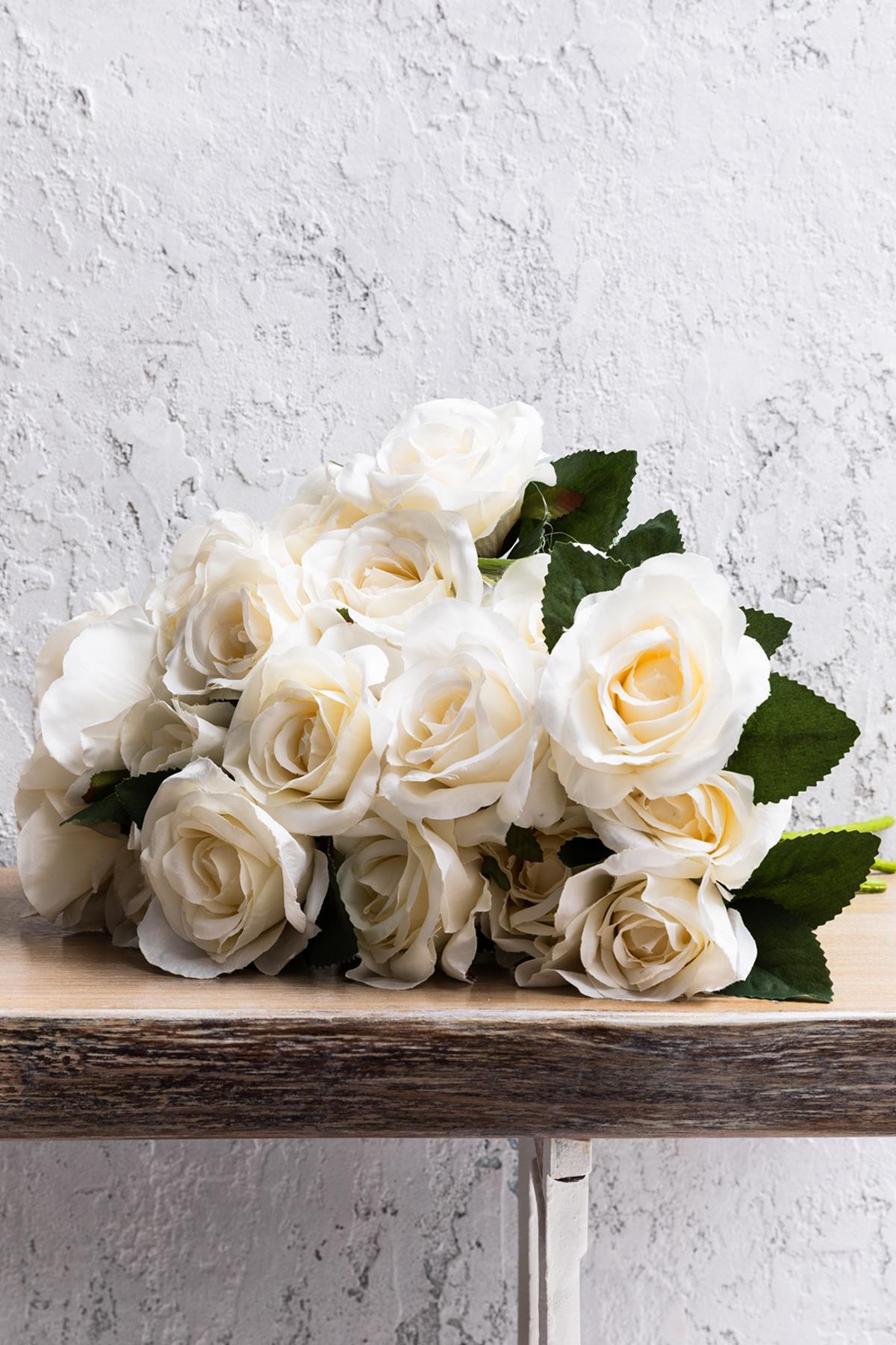 Yapay Gül Demeti Krem 9 Dallı