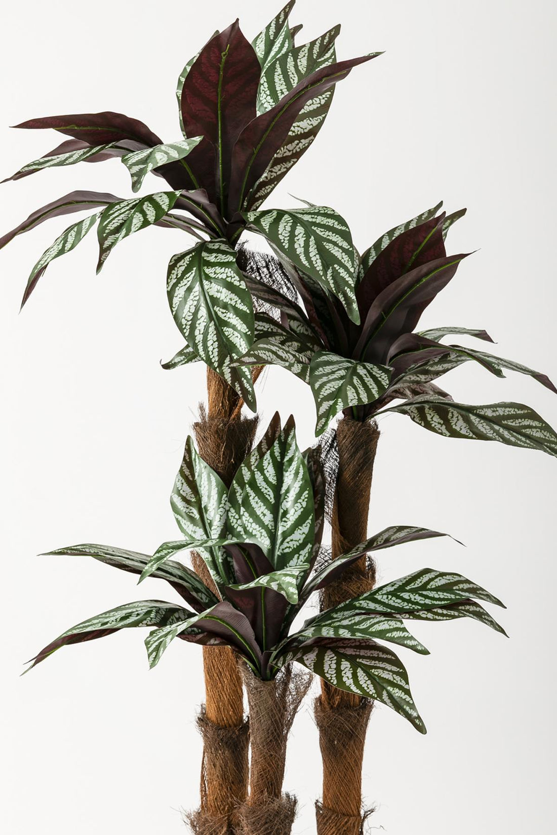 Yapay Kılıç Ağacı 150 Cm 54 Dal Mürdüm Beyaz