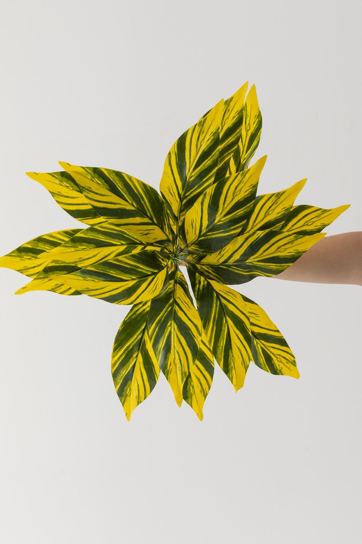 Yapay Kılıç Sarı Desenli Demet