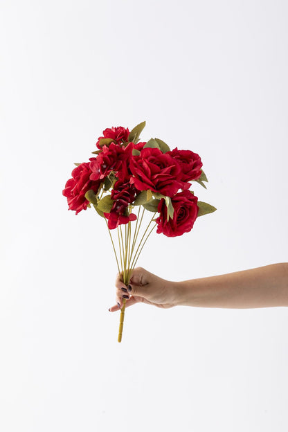 Yapay Ortancalı Gül Demeti Kırmızı 45 Cm 11 Dal