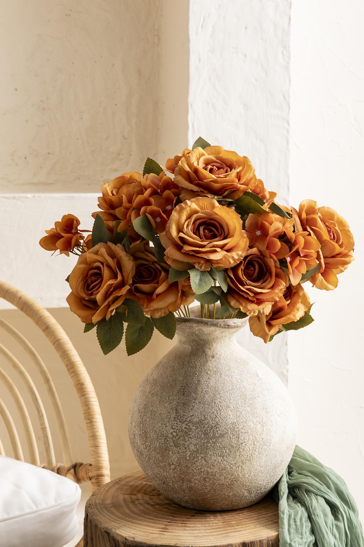 Yapay Ortancalı Gül Demeti Turuncu 45 Cm 11 Dal